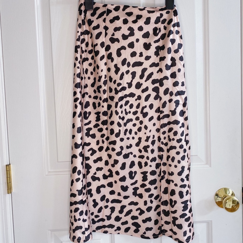 Cheetah print midi skirt